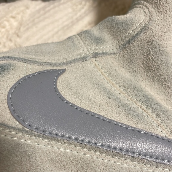 NIKE Sakami Sneaker Boot Light Blue Yellow Side Lace Up Boot 5.5 Youth Shoe - Picture 9 of 11